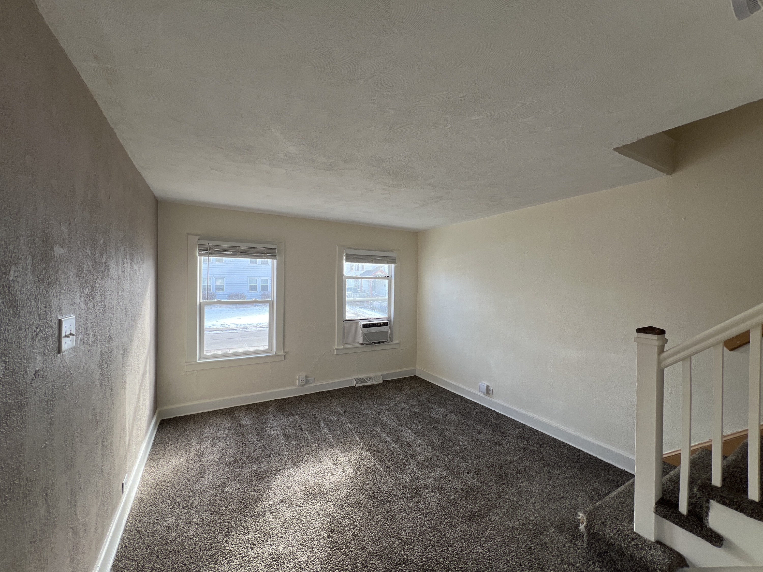 3404-3406 Victory Avenue - 3404