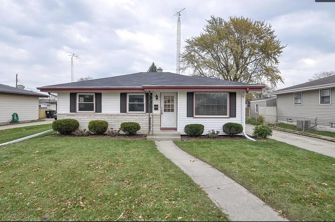 Property main image